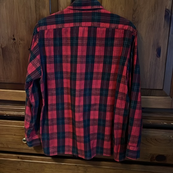 Checkered shirt - Picture 2 of 2